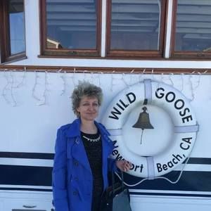 Meet your Posher, Maya